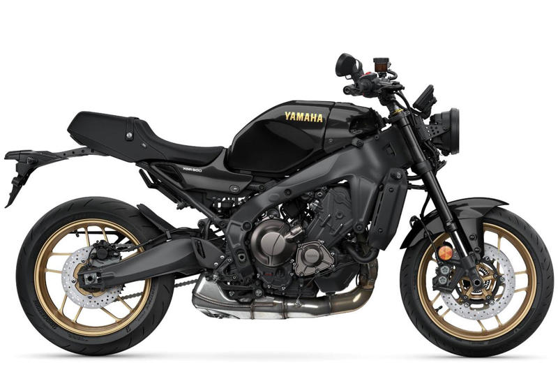ヤマハ「XSR」ヒストリー, ヤマハ「XSR900 ABS」系譜（2016～2025年モデル）, ヤマハ「XSR900 ABS」の主なスペック・燃費・製造国・価格, ヤマハ「XSR700 ABS」系譜（2018年～2024年モデル）, ヤマハ「XSR700 ABS」の主なスペック・価格, 関連のおすすめ記事