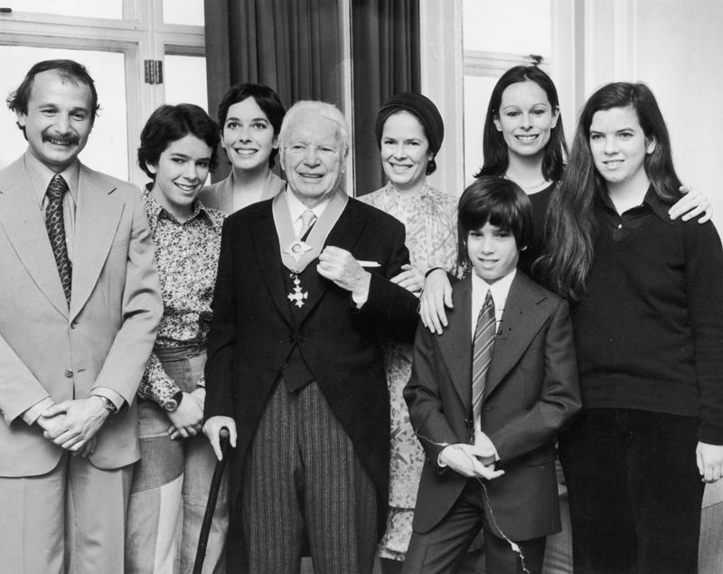 Les Colley, Bernie Eccleston, Al Pacino, Robert De Niro, Mick Jagger, Charlie Chaplin, Rupert Murdoch, Rod Stewart , Eric Clapton, Michael Douglas