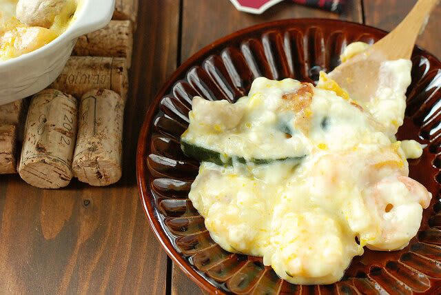 秋に食べたい！かぼちゃがおすすめの理由, タサン志麻さんの”かぼちゃグラタン„再現レシピ, かぼちゃグラタンの材料（4人分）, かぼちゃグラタンの作り方, 豆乳ホワイトソースのレシピ, 豆乳ホワイトソースの材料（出来上がり500g・作りやすい量）, 豆乳ホワイトソースの作り方