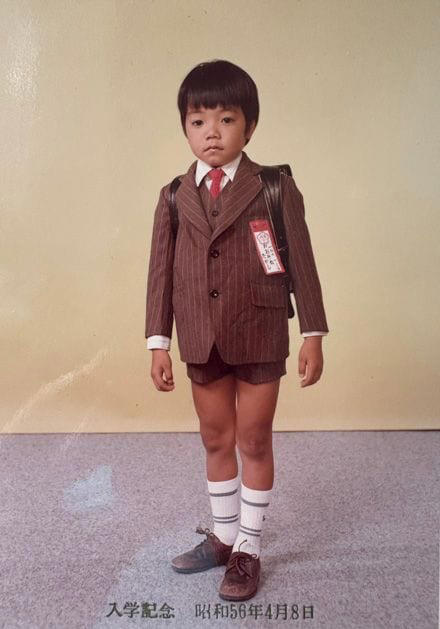 温厚で優しく、英語が話せる頼れるお兄さん, 県内No.1進学校の昭和薬科大学附属中学校に合格, 大学は9年かかってなんとか卒業, 芸人になった以上、全国で売れないと意味がない, ピコーンとアンテナが立ち「東京行き」を決意, 「50にして」の枕詞, たくさんの景色をいっぱい見せてあげたい