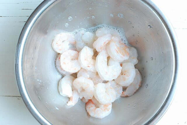 秋に食べたい！かぼちゃがおすすめの理由, タサン志麻さんの”かぼちゃグラタン„再現レシピ, かぼちゃグラタンの材料（4人分）, かぼちゃグラタンの作り方, 豆乳ホワイトソースのレシピ, 豆乳ホワイトソースの材料（出来上がり500g・作りやすい量）, 豆乳ホワイトソースの作り方