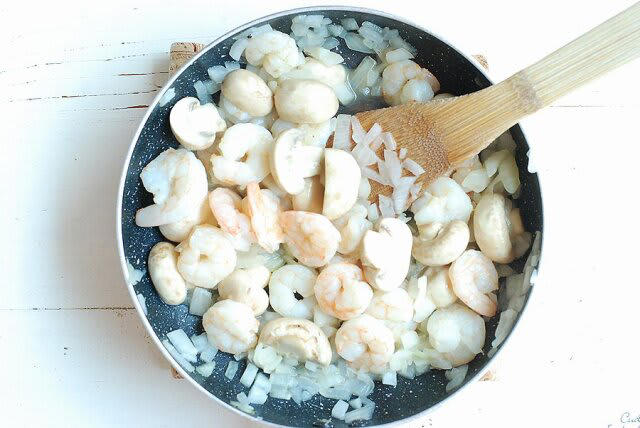 秋に食べたい！かぼちゃがおすすめの理由, タサン志麻さんの”かぼちゃグラタン„再現レシピ, かぼちゃグラタンの材料（4人分）, かぼちゃグラタンの作り方, 豆乳ホワイトソースのレシピ, 豆乳ホワイトソースの材料（出来上がり500g・作りやすい量）, 豆乳ホワイトソースの作り方