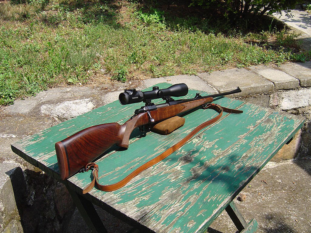 1. Winchester Model 70, 2. Remington Model 700, 3. Mauser 98, 4. Ruger No. 1, 5. Savage Model 110, 6. Weatherby Mark V, 7. Winchester Model 1894, 8. Marlin 336, 9. Mannlicher–Schönauer, 10. Browning BAR (Hunting Version), 11. Ruger M77, 12. Sako 85, 13. Browning A-Bolt, 14. CZ 550, 15. Winchester Model 70 Safari