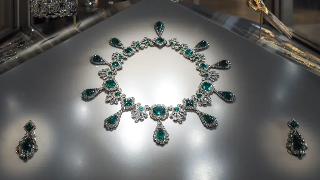Every Crown Jewel Stolen From The Louvre: , The Crown of Empress Eugénie, The Diadem of Empress Eugénie, Empress Eugénie’s Diamond Bow Brooch , Empress Eugénie’s Reliquary Brooch, The Sapphire Parure: Tiara, Necklace and Earrings, Napoléon I’s Emerald Wedding Gift to Marie-Louise, Empress of France