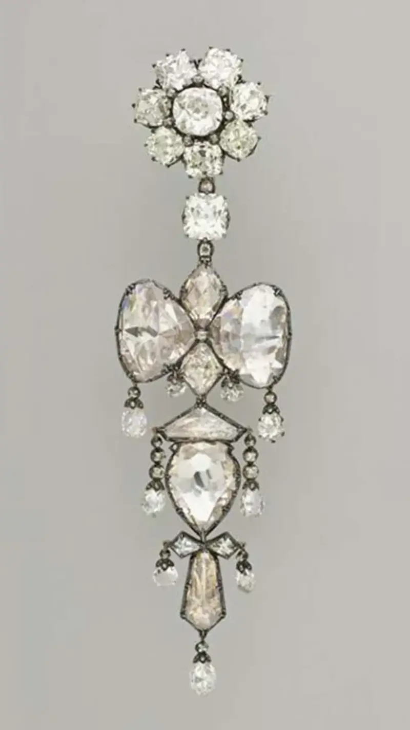 Every Crown Jewel Stolen From The Louvre: , The Crown of Empress Eugénie, The Diadem of Empress Eugénie, Empress Eugénie’s Diamond Bow Brooch , Empress Eugénie’s Reliquary Brooch, The Sapphire Parure: Tiara, Necklace and Earrings, Napoléon I’s Emerald Wedding Gift to Marie-Louise, Empress of France