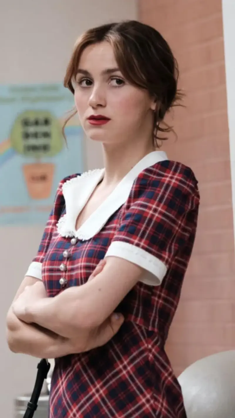 Who Is Returning For Euphoria Season 3, Zendaya as Rue Bennett, Hunter Schafer as Jules Vaughn, Sydney Sweeney as Cassie Howard, Jacob Elordi as Nate Jacobs, Alexa Demie as Maddy Perez, Chloe Cherry as Faye, Colman Domingo as Ali, Dominic Fike as Elliot, Who Isn’t Returning To Euphoria Season 3?, Barbie Ferreira as Kat Hernandez, Who Are The New Actors Joining Euphoria Season 3?, Sharon Stone, Natasha Lyonne, Trisha Paytas, Rosalía, Marshawn Lynch
