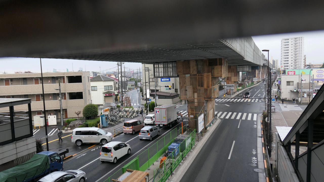 「営業係数」から読み解く赤字路線を取り巻く環境, 【ワースト1位・里48】混雑日本一「日暮里・舎人ライナー」と並行　なぜ廃止できない？, 【ピックアップ】ほぼ赤字路線！なぜ「はとバス」に委託されている？, 【ピックアップ】都営バス最長・約28km！「青梅行き・ロングランバス」赤字でも消滅しないワケ