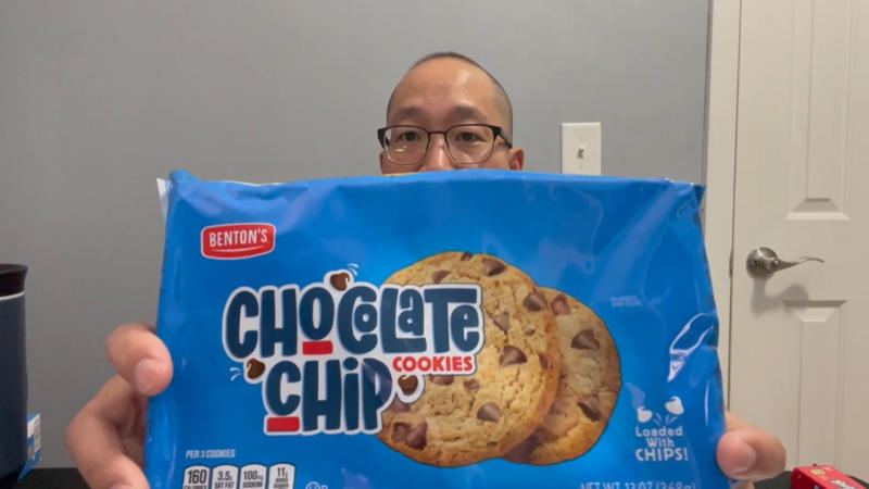 8. Benton’s Chocolate Chip Cookies Vs. Chips Ahoy! 1. Trader Joe’s Joe-Joe’s Vs. Oreo, 2. Great Value Cheese Crunch Vs. Cheetos Crunchy, 3. Aldi’s Clancy’s Wavy Potato Chips Vs. Lay’s Wavy, 4. 365 Everyday Value Organic Peanut Butter Cups Vs. Reese’s, 5. Zapp’s Voodoo Chips Vs. Kettle Brand BBQ, 6. Kirkland Signature Trail Mix Vs. Planters Trail Mix, 7. Great Value Cheese Crackers Vs. Cheez-It, 8. Benton’s Chocolate Chip Cookies Vs. Chips Ahoy!, 9. Nature’s Bakery Fig Bars Vs. Fig Newtons, 10. Signature Select Soda Vs. Coca-Cola, 11. Annie’s Cheddar Bunnies Vs. Goldfish, 12. Millville Frosted Shredded Wheat Vs. Kellogg’s Frosted Mini-Wheats, 13. Aldi’s Bake Shop Cinnamon Rolls Vs. Pillsbury Grands!, 14. Aldi’s Choceur Chocolate Bars Vs. Hershey’s, 15. Target’s Market Pantry Fruit Snacks Vs. Welch’s Fruit Snacks, 16. Aldi’s Elevation Protein Bars Vs. Clif Bars, 17. Trader Joe’s Takis Knock-Off: Rolled Corn Tortilla Chips Vs. Takis Fuego, 18. Great Value Vanilla Sandwich Cookies Vs. Nilla Wafers, 19. Publix Premium Ice Cream Vs. Häagen-Dazs, 20. Boulder Canyon Avocado Oil Chips Vs. Lay’s Classic