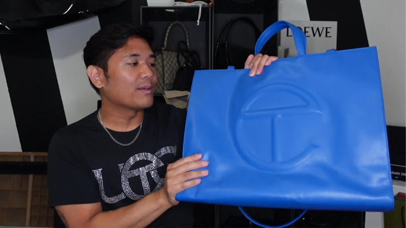 3. Telfar Shopping Tote 1. Cuyana System Zipper Tote, 2. MZ Wallace Medium Metro Tote, 3. Telfar Shopping Tote, 4. L.L.Bean Boat And Tote Zip-Top, 5. Kate Spade Nylon Tote, 6. Charles & Keith Tote Bag, 7. Quince Italian Leather Triple Compartment Tote, 8. Calpak Luka Large Tote, 9. Madewell The Essential Bucket Tote, 10. Freja NYC The Tall Tote, 11. Bellroy Tokyo Tote, 12. Sézane Mara Bag, 13. The Row Mesh Market Tote, 14. Kaai Midi Pyramid Tote, 15. Mansur Gavriel Everyday Soft Leather Tote, 16. Bottega Veneta Andiamo Tote, 17. Miu Miu Ivy Leather Tote, 18. Bao Bao Issey Miyake Prism Tote, 19. Aspinal Of London Regent Tote, 20. Tory Burch Perry Bombe