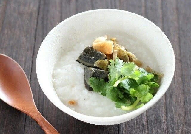 喫茶店の厚焼きたまごサンド, 喫茶店のナポリタン, デリ風たまごサンド, デリ風ベーコンとほうれん草のキッシュ, 材料（直径15cmのケーキ型1台分）, 台湾屋台の味、大雞排（ダージーパイ）, 材料（1枚分：1～2人分）, 台湾屋台の味、魯肉飯（ルーローハン）, 味玉の材料（4個分）, 魯肉飯の材料（2人分）, ベトナム屋台の味、バインミー, 洋食屋さんのポークチャップ, 洋食屋さんのボロネーゼ, 洋食屋さんの包み焼きハンバーグ, 中華レストランの甘辛オレンジチキン, 中華料理店の中華粥