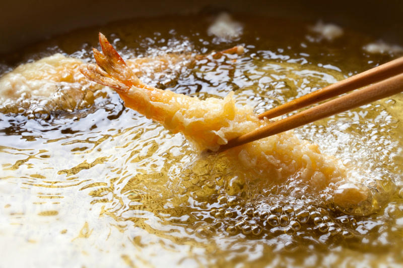 ・①食材の下ごしらえ, ・③油を加熱する, ・食材の水気をしっかり切る, ・冷たい炭酸水・冷水で粉を溶く, ・油の適温は160℃～180℃前後, ・食材は少量ずつ入れる