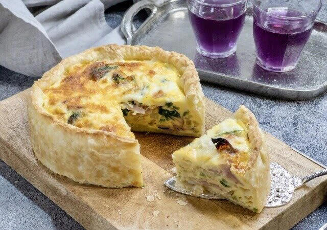 喫茶店の厚焼きたまごサンド, 喫茶店のナポリタン, デリ風たまごサンド, デリ風ベーコンとほうれん草のキッシュ, 材料（直径15cmのケーキ型1台分）, 台湾屋台の味、大雞排（ダージーパイ）, 材料（1枚分：1～2人分）, 台湾屋台の味、魯肉飯（ルーローハン）, 味玉の材料（4個分）, 魯肉飯の材料（2人分）, ベトナム屋台の味、バインミー, 洋食屋さんのポークチャップ, 洋食屋さんのボロネーゼ, 洋食屋さんの包み焼きハンバーグ, 中華レストランの甘辛オレンジチキン, 中華料理店の中華粥