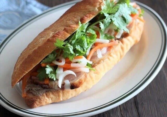 喫茶店の厚焼きたまごサンド, 喫茶店のナポリタン, デリ風たまごサンド, デリ風ベーコンとほうれん草のキッシュ, 材料（直径15cmのケーキ型1台分）, 台湾屋台の味、大雞排（ダージーパイ）, 材料（1枚分：1～2人分）, 台湾屋台の味、魯肉飯（ルーローハン）, 味玉の材料（4個分）, 魯肉飯の材料（2人分）, ベトナム屋台の味、バインミー, 洋食屋さんのポークチャップ, 洋食屋さんのボロネーゼ, 洋食屋さんの包み焼きハンバーグ, 中華レストランの甘辛オレンジチキン, 中華料理店の中華粥