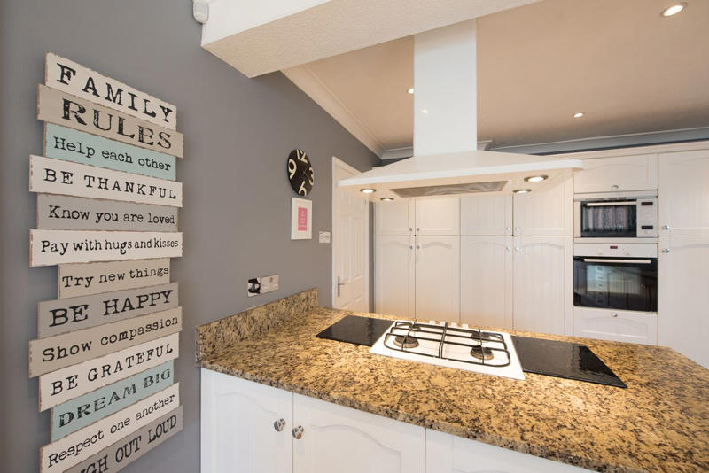 Windsor Counter Stools, Oversize Cabinet Hardware, Distressed Cabinets , Granite Countertops , Crammed Cabinetry, Toasters on the Counter, Magnet-Packed Fridge, Too Much Open Shelving, Word Art, All-White Appliances, Glass Mosaic Tiles, Too Much Clutter, Awkward Light Fixtures, Honey Oak Cabinets, Too Much Rustic Texture, Tuscan-Style Kitchens