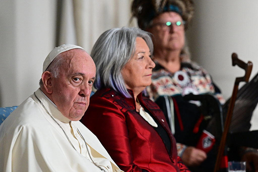 Pope Francis and Governor General Mary Simon attend meeting in Quebec Governor General of Canada Mary Simon arrives for cabinet swearing-in ceremony, King Charles III participates in ceremonial tree planting at Rideau Hall, WestJet planes parked at Calgary International Airport apron, Governor General of Canada Mary Simon speaks during meeting with Pope Francis, Mark Carney sits beside Governor General Mary Simon at swearing-in, Pope Francis and Governor General Mary Simon attend meeting in Quebec, Air Canada plane taxis at Calgary International Airport