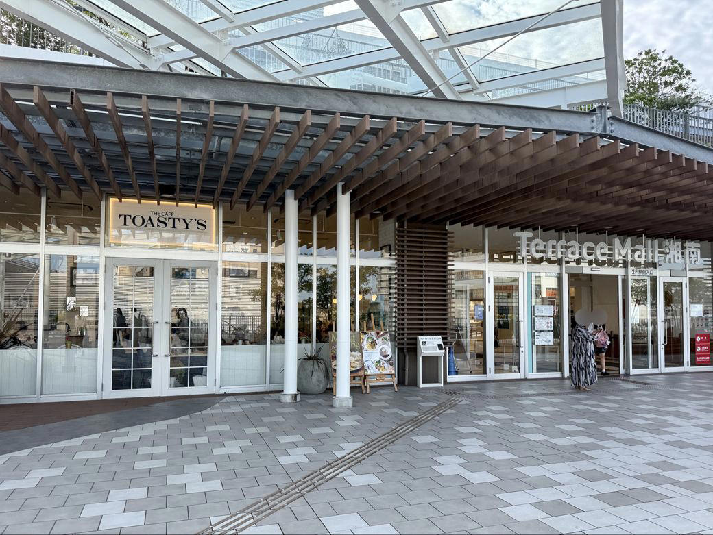 湘南の人々の憩いの場, 「サーキットモール」だから歩いても疲れない, 他の商業施設にはない心遣い, 街を取り込み、街とつながる, 湘南スポットとして魅力を高めた辻堂