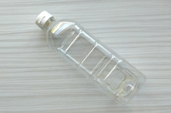 尖ったごみ、どう捨てていますか？, 使用済みの油の容器を活用する方法, 実際に試してみた, 尖ったモノのゴミ出しが簡単に