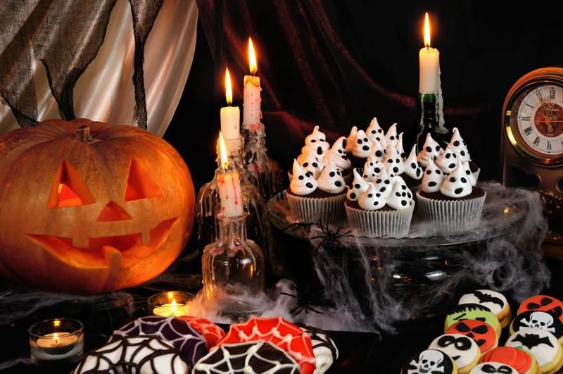 Halloween buffet DIY graveyard, Creepy carnival entrance, Inflatable Halloween, Pumpkin realness, Dress your door, Spider webs, Go oversized, Ghostbusters house, A famous graveyard, Towering monsters, Spooky sophistication, Scary toy box, Spooky smoke machine, Killer animals, Skeleton musicians, Light it up, Make them scream, Climbing skeletons, Halloween buffet, Pumpkin jellyfish, Halloween in Istanbul, A witchy entrance, Pumpkin hospital, Creepy chandeliers, Whimsical ghosts, Breaking out, Sick pumpkins