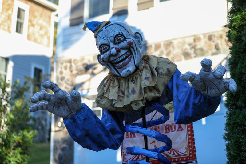 Halloween decoration ideas that will scare your neighbors DIY graveyard, Creepy carnival entrance, Inflatable Halloween, Pumpkin realness, Dress your door, Spider webs, Go oversized, Ghostbusters house, A famous graveyard, Towering monsters, Spooky sophistication, Scary toy box, Spooky smoke machine, Killer animals, Skeleton musicians, Light it up, Make them scream, Climbing skeletons, Halloween buffet, Pumpkin jellyfish, Halloween in Istanbul, A witchy entrance, Pumpkin hospital, Creepy chandeliers, Whimsical ghosts, Breaking out, Sick pumpkins