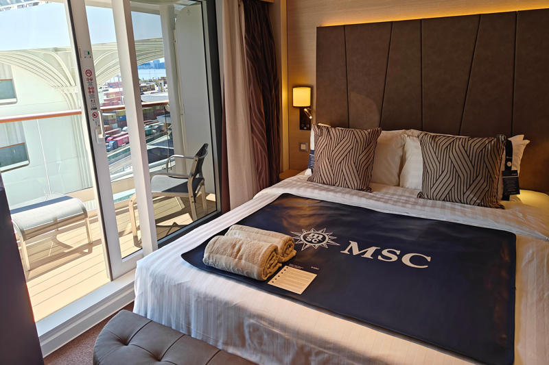 Themed and formal nights , The essentials, The benefits of a backpack, Prepare for seasickness, Holiday reading