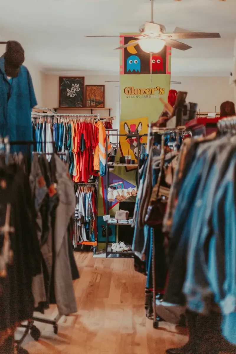 1. Check care labels, 2. Wash second-hand clothes separately, 3. Let it soak, 4. Pop it in the washing machine, 5. Tumble dry or steam iron (if applicable)