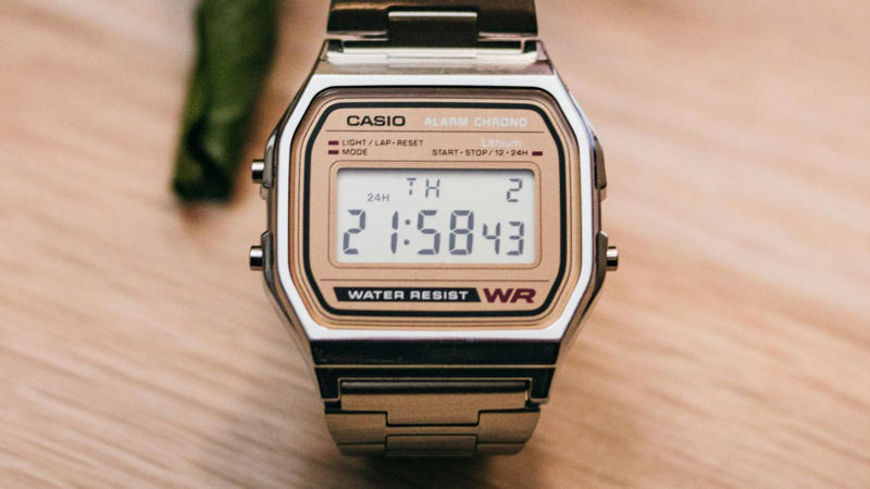 1. Rolex, 2. Patek Philippe, 3. Audemars Piguet, 4. Omega, 5. Cartier, 6. Tag Heuer, 7. Jaeger-LeCoultre, 8. Breitling, 9. Panerai, 10. Vacheron Constantin, 1. Seiko, 2. Orient, 3. Tissot, 4. Hamilton, 5. Casio, 6. Timex, 7. Citizen, 8. Bulova, 9. Baltic, 10. Dan Henry