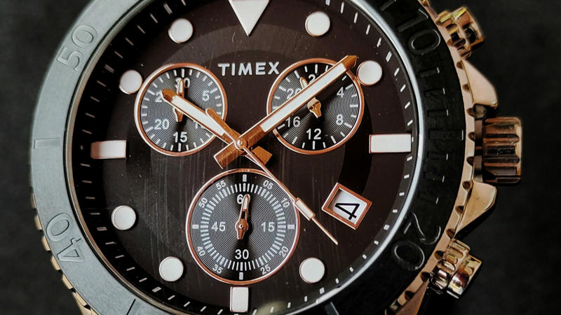 1. Rolex, 2. Patek Philippe, 3. Audemars Piguet, 4. Omega, 5. Cartier, 6. Tag Heuer, 7. Jaeger-LeCoultre, 8. Breitling, 9. Panerai, 10. Vacheron Constantin, 1. Seiko, 2. Orient, 3. Tissot, 4. Hamilton, 5. Casio, 6. Timex, 7. Citizen, 8. Bulova, 9. Baltic, 10. Dan Henry