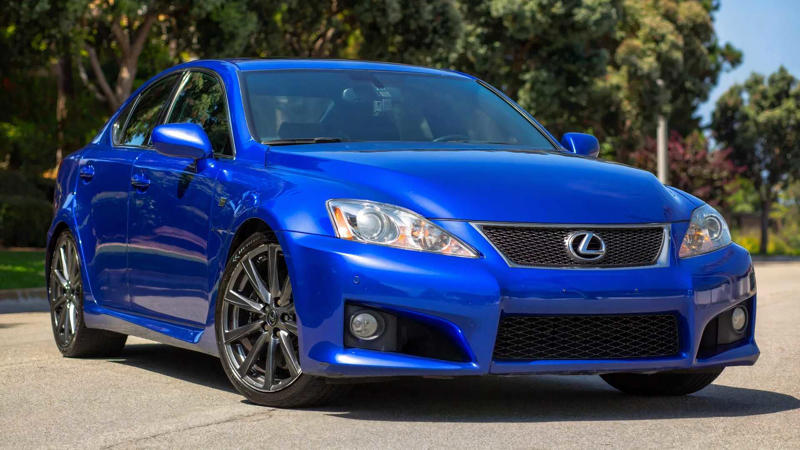 2008-2010 Chrysler 300C SRT8 , 2012-2014 Dodge Charger SRT8 , 2016-2017 Dodge Charger R/T Scat Pack , 2009 Pontiac G8 GT , 2014-2017 Chevrolet SS , 2008-2014 Lexus IS F , 2010-2012 BMW 550i , 2008-2010 BMW E90 M3 Sedan , 2003-2006 Mercedes-Benz W211 E55 AMG , 2013-2014 Audi S8