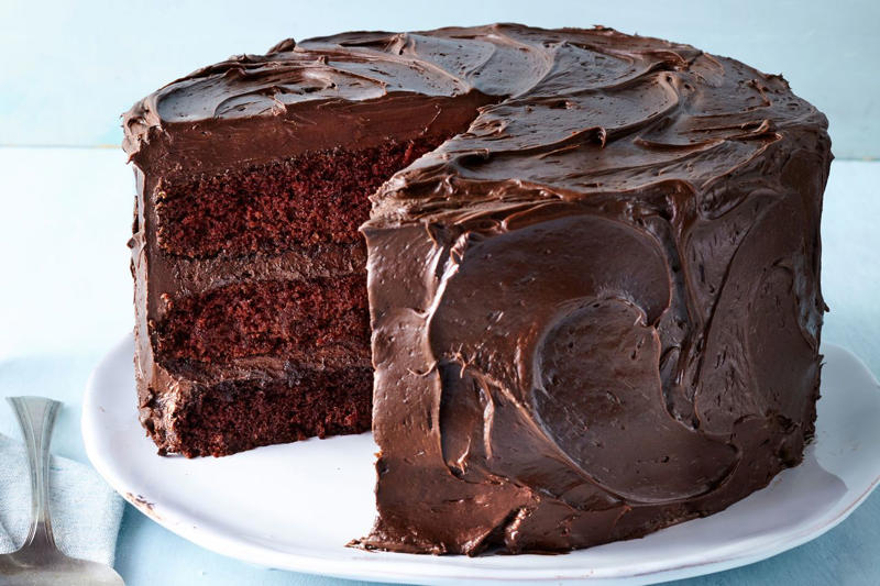 Best Carrot Cake, Heavenly Honey Cake, Lemon-Coconut Cake, Strawberry Cake, Watergate Cake, Chocolate Mayonnaise Cake, Hummingbird Cake, Italian Cream Cake, Easy Bunny Cake