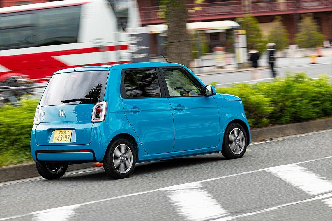 軽自動車のN-ONEをベースにEV化, グレードはシンプルに2種類, 運転席やドライビングポジション, BEVとしての動力性能, ホンダ初のシングルペダルコントロール, ハンドリングについて, 航続距離は295kmを実現, 先進運転支援システム「ADAS」, 充電方法・充電設備, ホンダチャージの普及状況, 補助金の活用でガソリン車と変わらない価格に