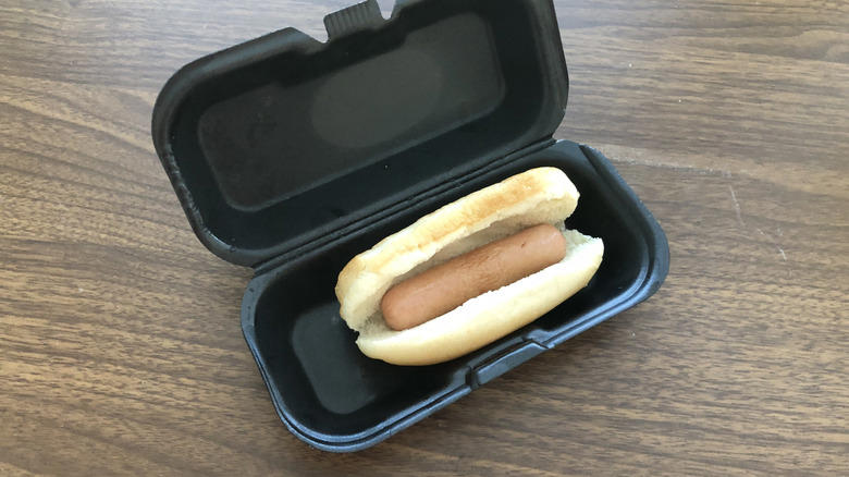 10. Dairy Queen Hot Dog, 9. Skyline Chili Plain Hot Dog, 8. Sonic All-American Dog, 7. Sheetz Made-to-Order Hot Dog, 6. Rally's Grilled Hot Dog, 5. Swensons Hot Dog, 4. Costco Hot Dog, 3. Freddy's Vienna All-Beef Hot Dog, 2. Five Guys Hot Dog, 1. Shake Shack Flat-Top Hot Dog