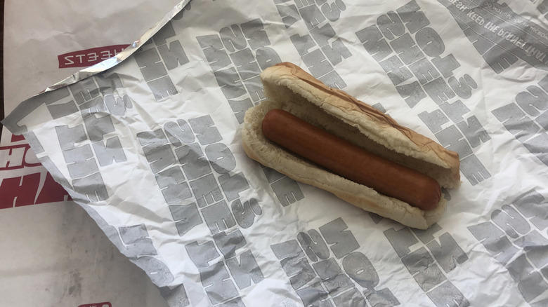 10. Dairy Queen Hot Dog, 9. Skyline Chili Plain Hot Dog, 8. Sonic All-American Dog, 7. Sheetz Made-to-Order Hot Dog, 6. Rally's Grilled Hot Dog, 5. Swensons Hot Dog, 4. Costco Hot Dog, 3. Freddy's Vienna All-Beef Hot Dog, 2. Five Guys Hot Dog, 1. Shake Shack Flat-Top Hot Dog