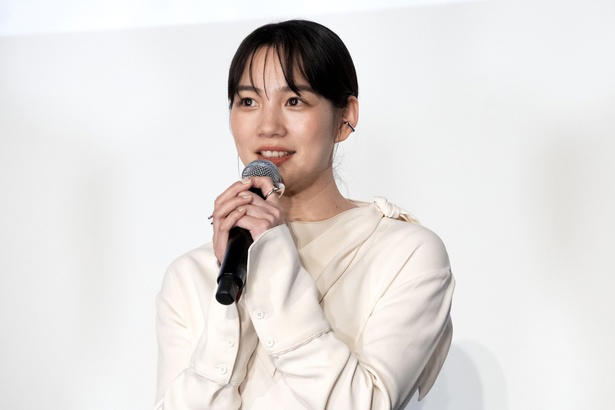 映画出演124本目で登山家の役に挑戦した吉永小百合, のん「吉永さんと田部井さん、お二人のパワーが膨れ上がっている映画だなと思いました」, 佐藤浩市、父親・三國連太郎さんの物まねを披露, 「てっぺんの向こうに〇〇がいる」天海の答えは「自分」, 吉永小百合、感謝の気持ちを込めて「観客の皆さま」と回答