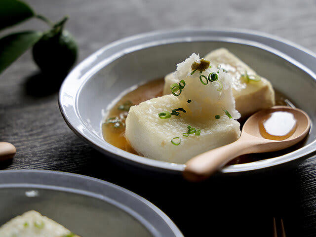 柚子胡椒香る揚げない揚げ出し豆腐を作るのにかかる時間, 柚子胡椒香る揚げない揚げ出し豆腐のカロリー, 柚子胡椒香る揚げない揚げ出し豆腐のレシピ, 柚子胡椒香る揚げない揚げ出し豆腐の材料（2人分）, 柚子胡椒香る揚げない揚げ出し豆腐の作り方