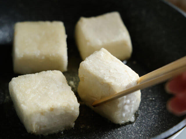 柚子胡椒香る揚げない揚げ出し豆腐を作るのにかかる時間, 柚子胡椒香る揚げない揚げ出し豆腐のカロリー, 柚子胡椒香る揚げない揚げ出し豆腐のレシピ, 柚子胡椒香る揚げない揚げ出し豆腐の材料（2人分）, 柚子胡椒香る揚げない揚げ出し豆腐の作り方
