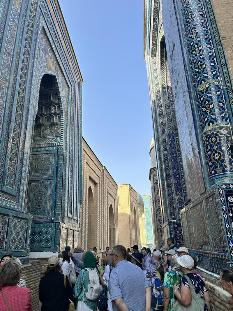 What’s there to see or do in Tashkent?, The adventure truly starts in Samarkand, A city perfect for families and kids, Looking at the stars, Exploring the myths, legends, & a sacred place, What’s there to eat in Tashkent and Samarkand?, Roaming and internet connectivity