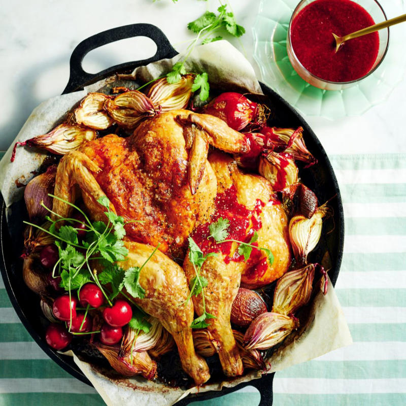 Ingredients, Can I freeze the roasted potatoes?, Are these roast baby potatoes vegetarian?, Choosing the right olive oil for your roast baby potatoes, More side dish ideas, Serve with…