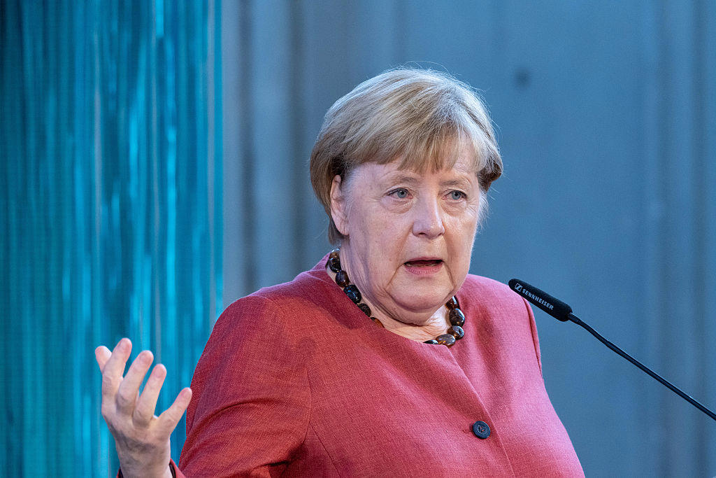 ドイツ外相の的外れな中国批判, 親中のインドネシア大統領の前でも中国批判, ドイツの経済人が逃げ出した, 訪中が3日前に「ドタキャン」, 日本はドイツと反対の行動をすべき