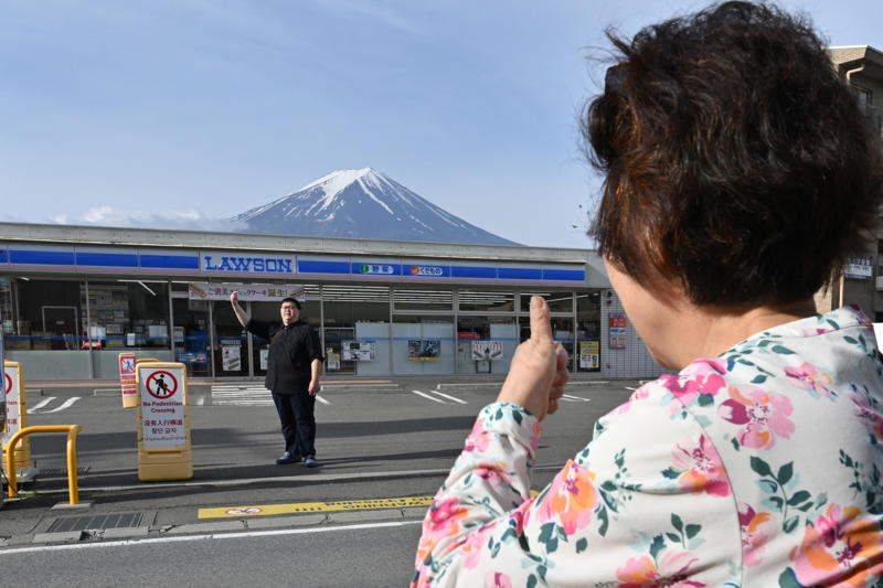 29. デンマーク、コペンハーゲン, 28. アラブ首長国連邦、アブダビ, 27. 南アフリカ、ケープタウン, 26. ポルトガル、ポルト, 25. イギリス、バーミンガム, 24. ポルトガル、リスボン, 23. クロアチア、ザグレブ, 21. イギリス、マンチェスター, 20. スロベニア、リュブリャナ, 19. スウェーデン、ストックホルム, 18. ドイツ、ベルリン, 17. ルーマニア、ブカレスト, 15. ブルガリア、ソフィア, 14. インド、ムンバイ, 13. アメリカ、マイアミ, 12. フランス、ニース, 11. トルコ、アンタルヤ, 9. スイス、ジュネーブ, 8. イタリア、リミニ, 7. アメリカ、ラスベガス, 6. オランダ、アムステルダム, 5. インド、デリー, 4. アラブ首長国連邦、ドバイ, 2. カナダ、トロント, 1. タイ、バンコク