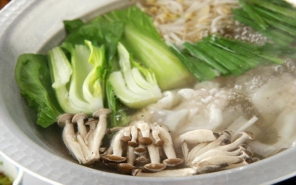 ワインしゃぶしゃぶ, イタリアンしゃぶしゃぶ, 豚肉でしゃぶしゃぶ 基本のたれレシピ, 豚肉のしゃぶしゃぶ, 豚肉と水菜のトロロポン酢鍋, 野菜たっぷり！ さっぱりブリしゃぶ鍋, タイ風しゃぶしゃぶ鍋