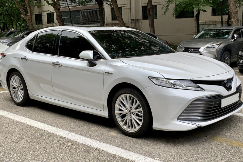 Toyota Corolla, Honda Accord, Lexus RX 350, Toyota Tacoma, Honda Civic, Subaru Outback, Lexus GX 460, Toyota 4Runner, Mazda MX-5 Miata, Honda CR-V, Acura MDX, Toyota Camry, Jeep Wrangler, Porsche 911 (996/997), Ford F-150, Chevrolet Suburban, Toyota Land Cruiser, BMW 3 Series (E46/E90), Mercedes-Benz E-Class (W211/W212), Toyota Prius
