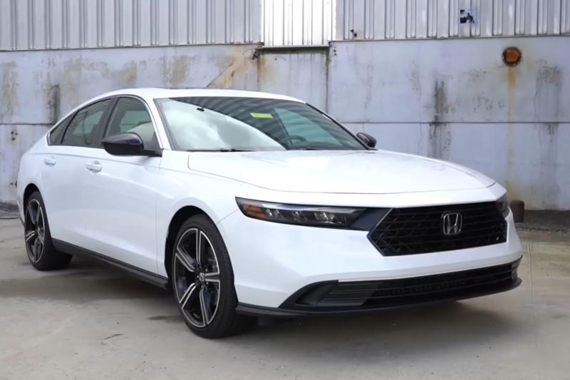 Toyota Corolla, Honda Accord, Lexus RX 350, Toyota Tacoma, Honda Civic, Subaru Outback, Lexus GX 460, Toyota 4Runner, Mazda MX-5 Miata, Honda CR-V, Acura MDX, Toyota Camry, Jeep Wrangler, Porsche 911 (996/997), Ford F-150, Chevrolet Suburban, Toyota Land Cruiser, BMW 3 Series (E46/E90), Mercedes-Benz E-Class (W211/W212), Toyota Prius