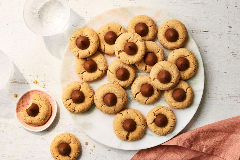 Pecan Tassies, Brown Butter Snickerdoodles, Pumpkin Spice Cookies, Pecan Pie Bars, Pecan Snowball Cookies, Gingersnap Cookies, Cinnamon Roll Cookies, Peanut Butter Kiss Cookies, Chewy Apple-Cran-Oatmeal Cookies, Fudgy Flourless Chocolate-Pecan Cookies, Cherry Winks, Easy Peanut Butter Cookies, Chewy Molasses Cookies, Magic Cookie Bars, Pecan Pralines, Brown Butter Chocolate Chip Cookies, No-Bake Peanut Butter Bars, Cranberry-Orange Butter Cookies, Brownie Cookies, Seven-Layer Cookies, Persimmon Cookies, Peanut Butter Cornflake Cookies, No-Bake Fudgy Toffee Bars, Molasses Crinkles, Chocolate Cool Whip Cookies