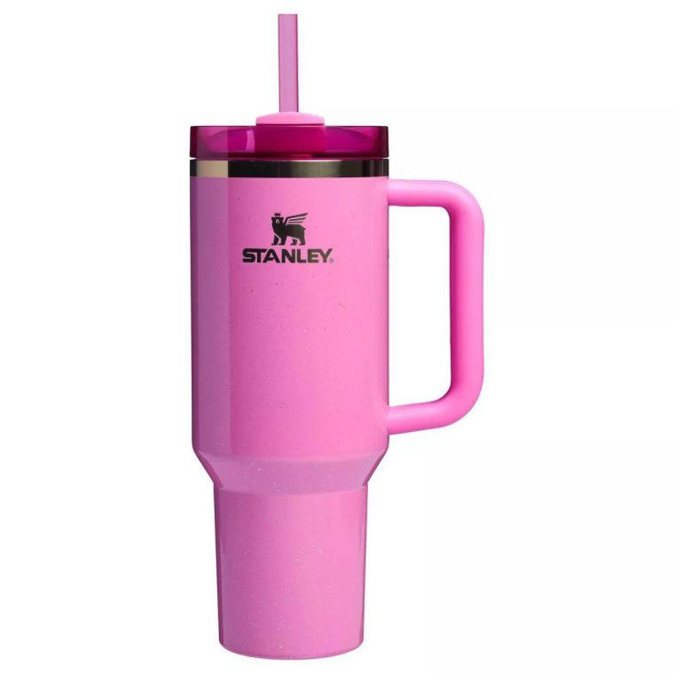 Glass San Pellegrino or Vichy Catalan bottle, Brita Filter Water Bottle, Nalgene 1L, Trusty Nike sports cap from Sports Direct in 2021, Stanley Quencher, Random crumpled plastic water bottle that you got before the gym, Sports cap with a company name printed on the side, Red Metallic Yeti
