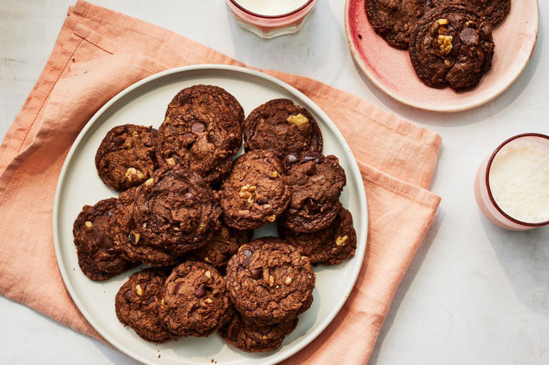 Pecan Tassies, Brown Butter Snickerdoodles, Pumpkin Spice Cookies, Pecan Pie Bars, Pecan Snowball Cookies, Gingersnap Cookies, Cinnamon Roll Cookies, Peanut Butter Kiss Cookies, Chewy Apple-Cran-Oatmeal Cookies, Fudgy Flourless Chocolate-Pecan Cookies, Cherry Winks, Easy Peanut Butter Cookies, Chewy Molasses Cookies, Magic Cookie Bars, Pecan Pralines, Brown Butter Chocolate Chip Cookies, No-Bake Peanut Butter Bars, Cranberry-Orange Butter Cookies, Brownie Cookies, Seven-Layer Cookies, Persimmon Cookies, Peanut Butter Cornflake Cookies, No-Bake Fudgy Toffee Bars, Molasses Crinkles, Chocolate Cool Whip Cookies