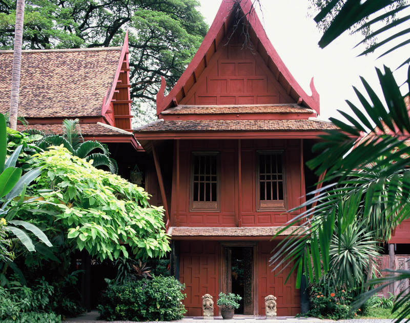 Central Park, Tingly Thai Cooking School, Lumphini Park, Chatuchak Weekend Market, Soi Nana, The Grand Palace, Chinatown, The Jim Thompson House, Benchakitti Park, Talat Noi Street Art, Wat Arun, Smiling Albino, Manohra Dinner River Cruise, Blue Elephant Cooking School, 100 Tonson Foundation
