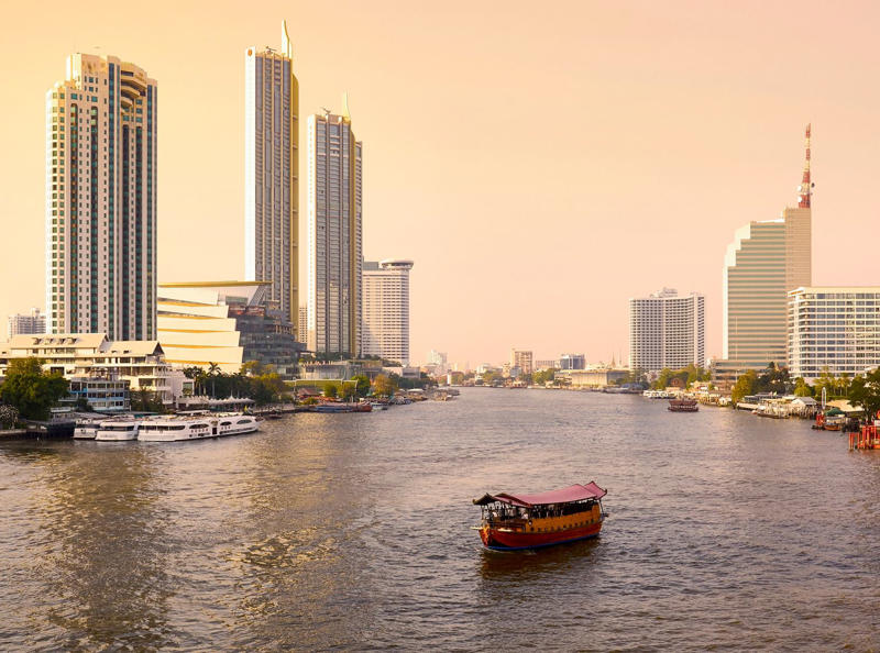 Central Park, Tingly Thai Cooking School, Lumphini Park, Chatuchak Weekend Market, Soi Nana, The Grand Palace, Chinatown, The Jim Thompson House, Benchakitti Park, Talat Noi Street Art, Wat Arun, Smiling Albino, Manohra Dinner River Cruise, Blue Elephant Cooking School, 100 Tonson Foundation