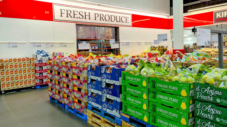 Fresh produce, Dairy products, Protein bars, Bagels and bread, Tortillas
