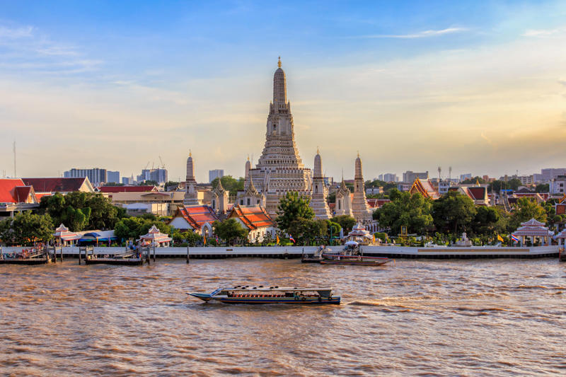 Central Park, Tingly Thai Cooking School, Lumphini Park, Chatuchak Weekend Market, Soi Nana, The Grand Palace, Chinatown, The Jim Thompson House, Benchakitti Park, Talat Noi Street Art, Wat Arun, Smiling Albino, Manohra Dinner River Cruise, Blue Elephant Cooking School, 100 Tonson Foundation