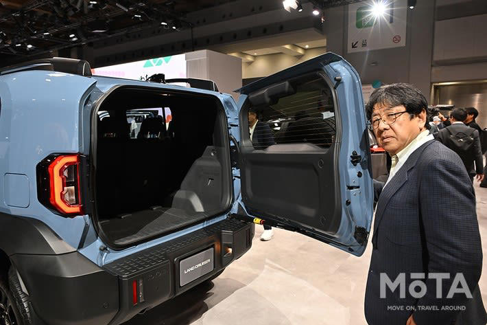 新型ランクルFJが登場する背景と概要, プロトタイプのスペック, 新型ランクルFJの予想価格, 新型ランクルFJのボディサイズ, 悪路も安心！ 新型ランクルFJの信頼性の高いエンジンと4WDシステム, 新型ランクルFJの内装は？ 広さや荷室の使い勝手をチェック, 購入前に知っておきたい注意点, 新型ランクルFJの予想価格の根拠, ベーシックなグレードが370万円前後と予想する理由, 上級グレードが420万円前後と予想する理由, その他のモデルやライバル車との比較, 人気爆発は必至？ 新型ランクルFJの納期に注意
